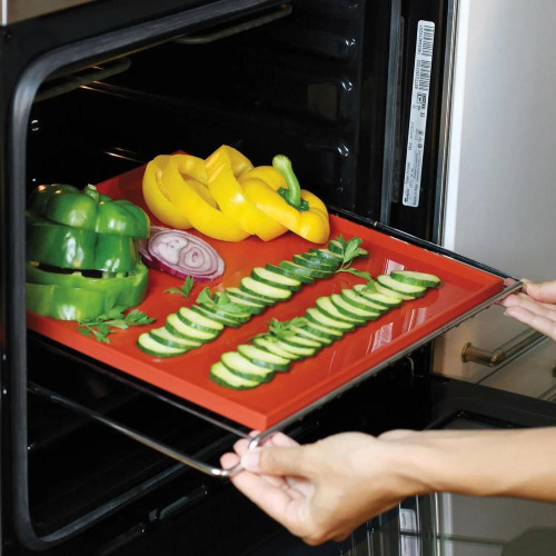  Лист для випічки та запікання з бортиком теракот Chef 325x325x12 мм Silikomart Tapis roul 03