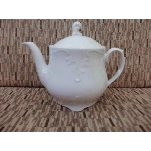  Чайник заварювальний з кришкою білий Rococo 1,1 л Cmielow