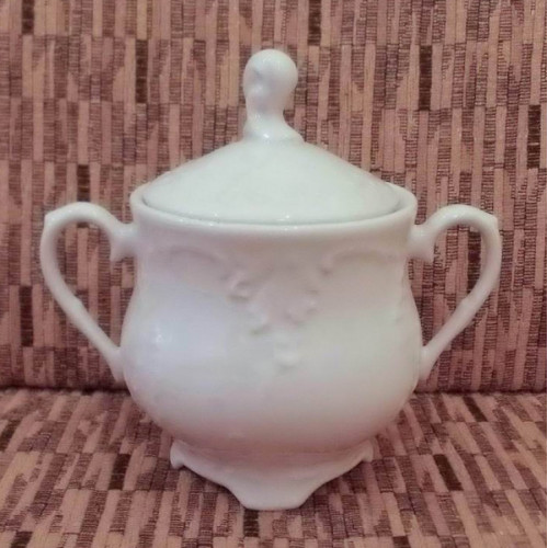  Цукорниця з кришкою біла Rococo 400 мл Cmielow